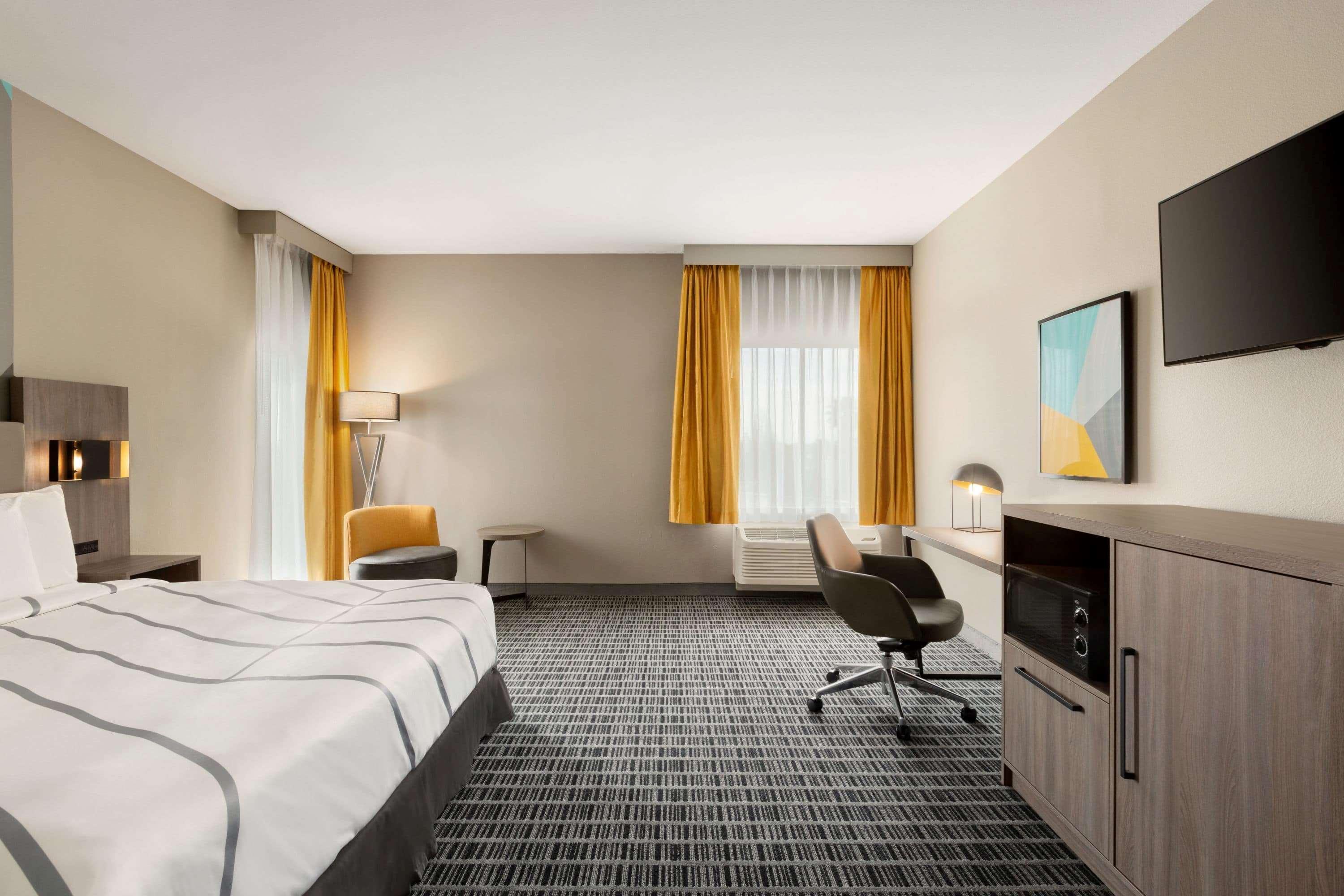 La Quinta By Wyndham Richmond-Sugarland Hotel Bagian luar foto
