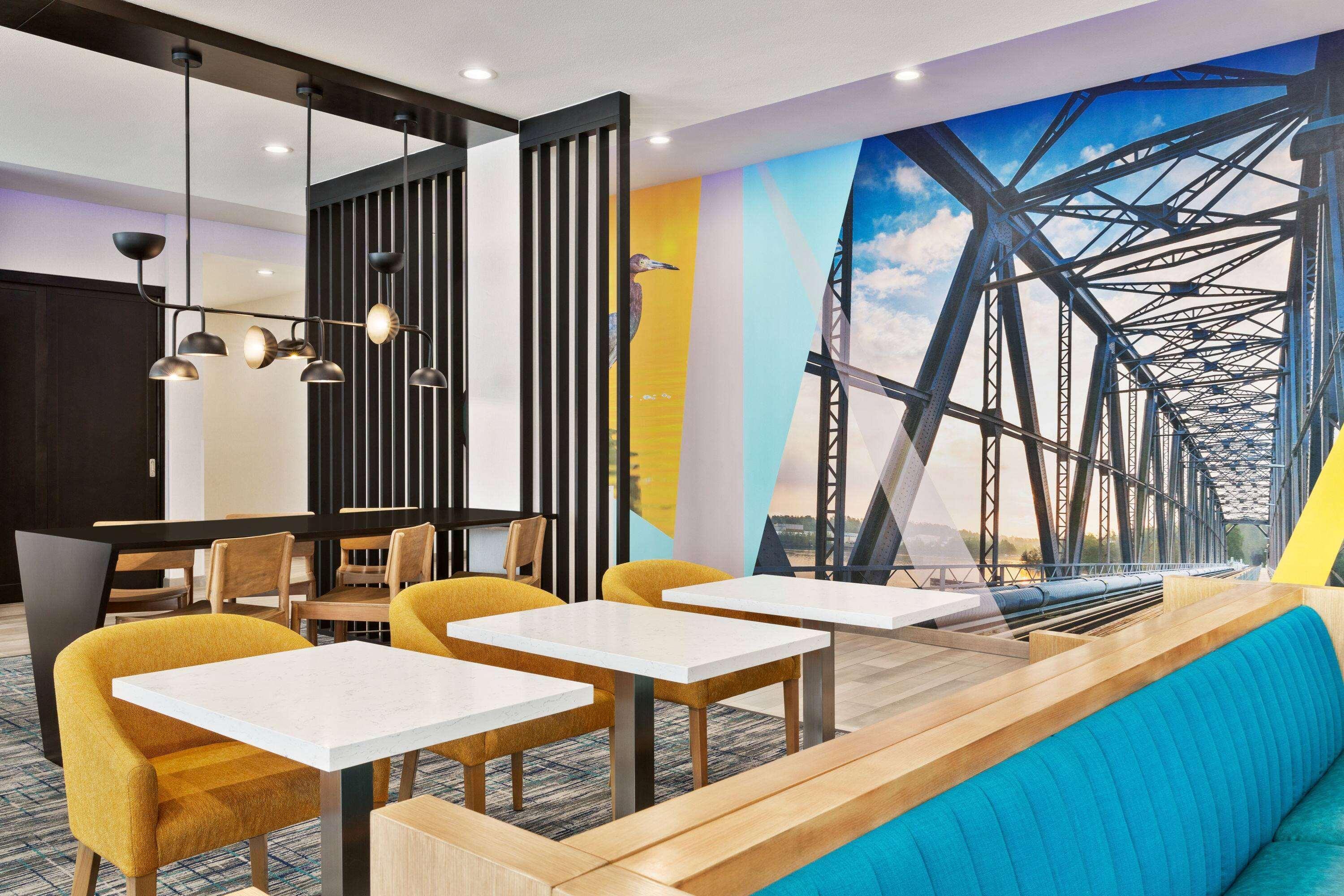 La Quinta By Wyndham Richmond-Sugarland Hotel Bagian luar foto